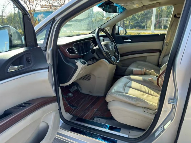 盐城16年别克GL85