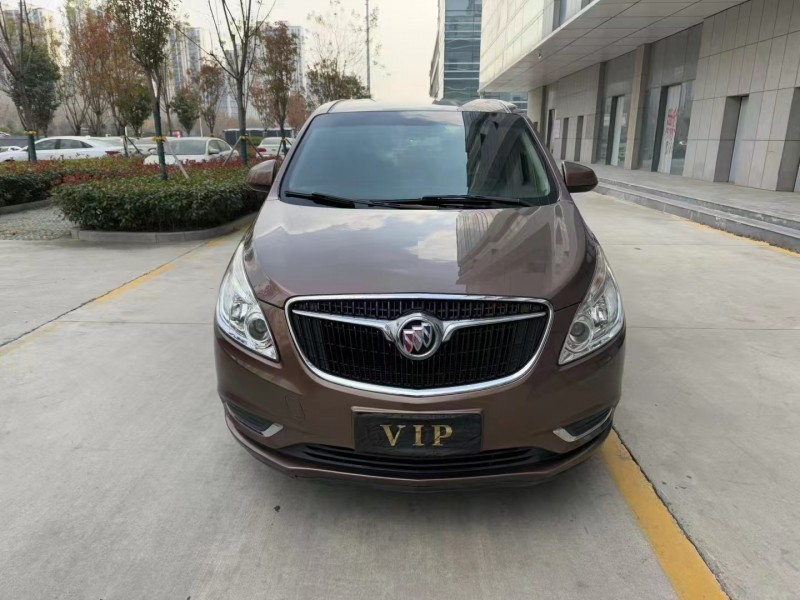 济宁19年别克GL81