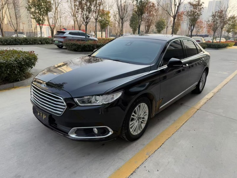 济宁18年福特金牛座2