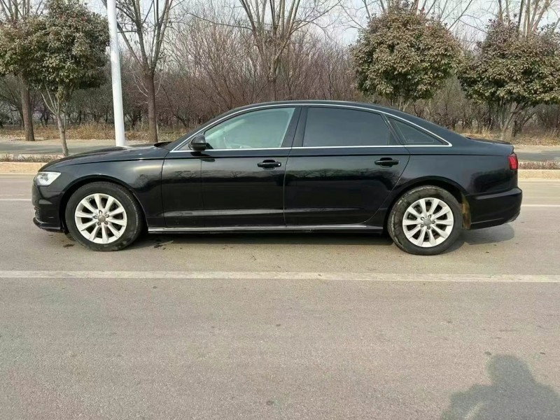 济宁17年奥迪A6L4