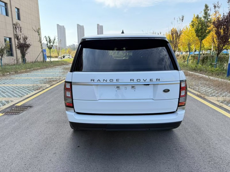 徐州19年路虎揽胜行政9