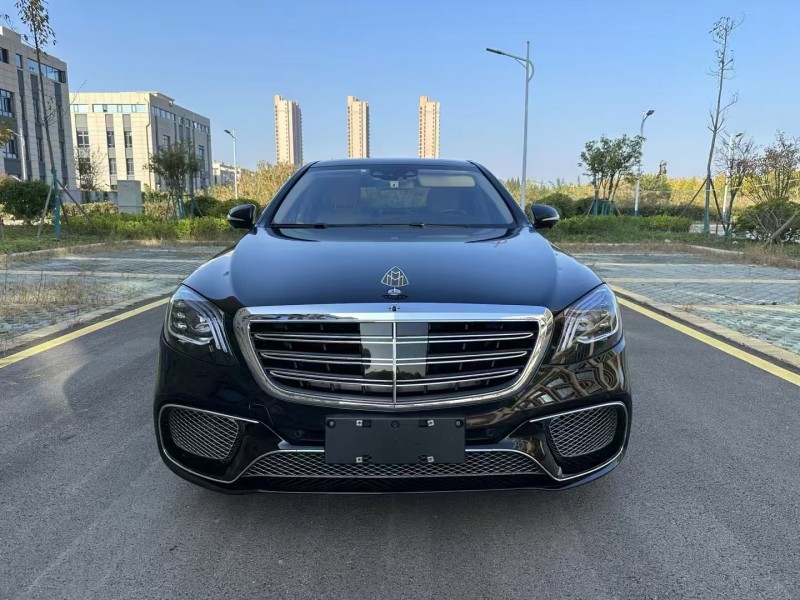 徐州17年奔驰迈巴赫S级1