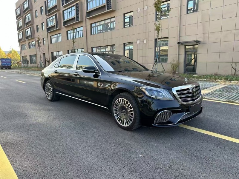 徐州17年奔驰迈巴赫S级2