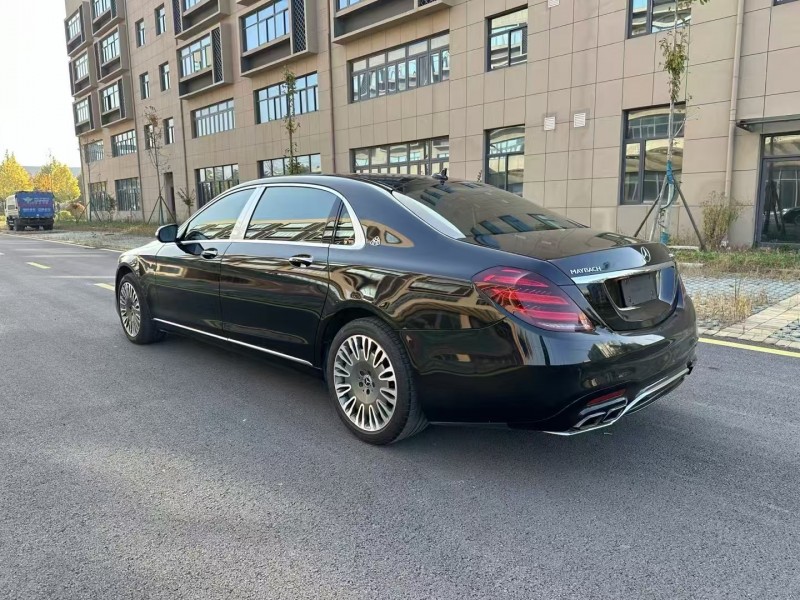 徐州17年奔驰迈巴赫S级7