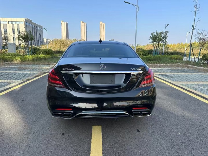 徐州17年奔驰迈巴赫S级9