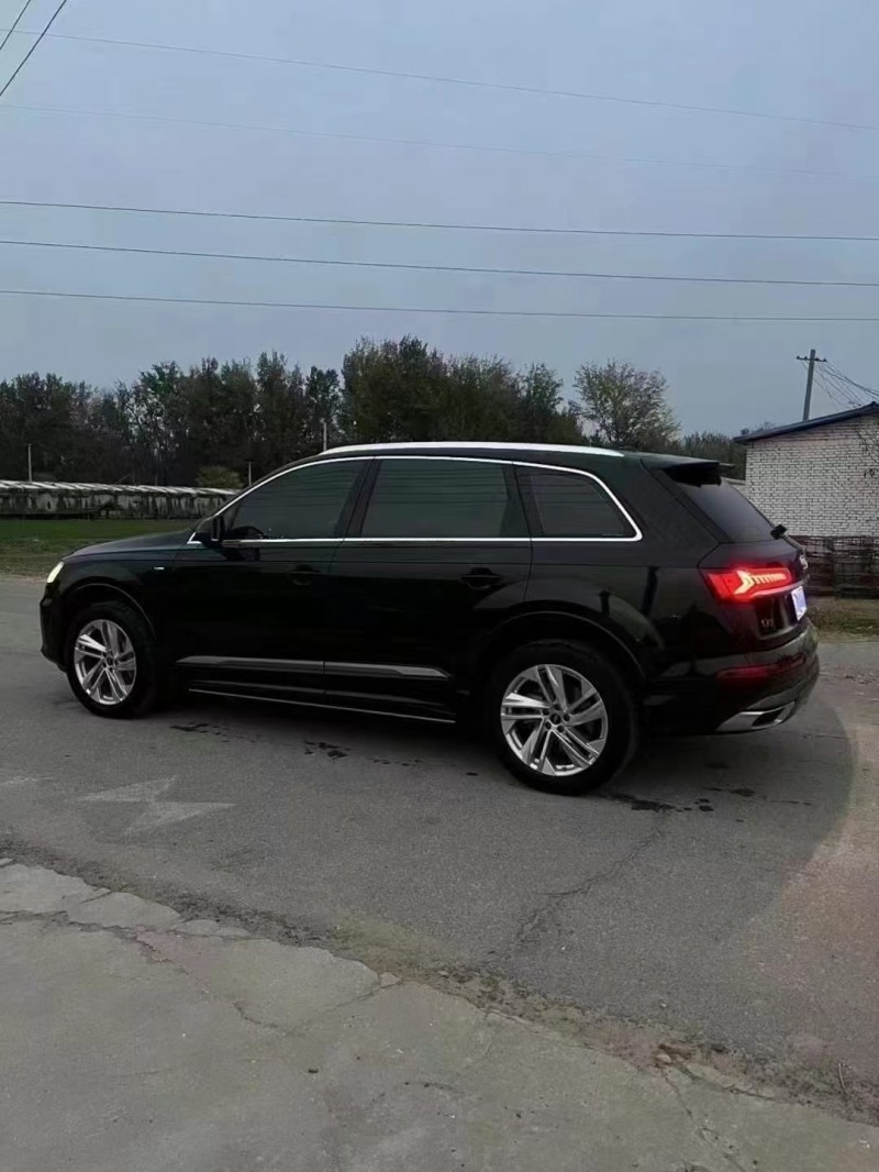 菏泽22年奥迪Q77