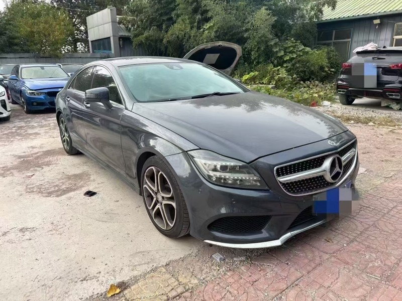 济宁15年奔驰CLS3