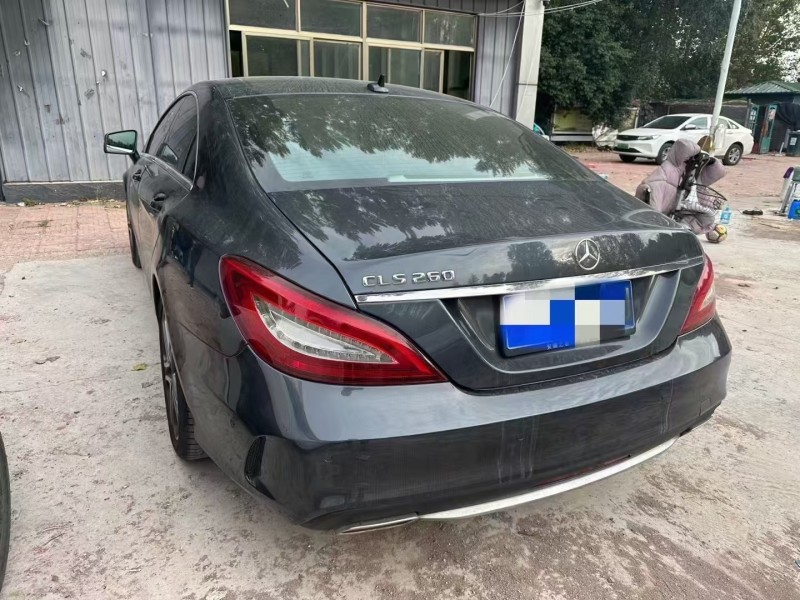 济宁15年奔驰CLS8