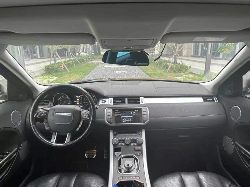 青岛14年路虎极光6