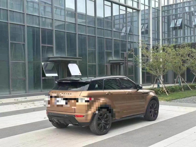 青岛14年路虎极光7