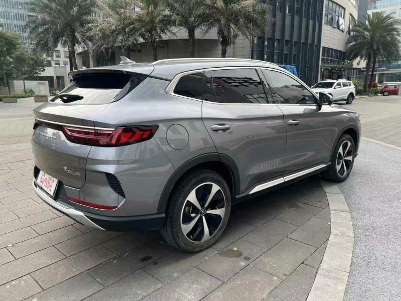 佛山23年比亚迪宋8