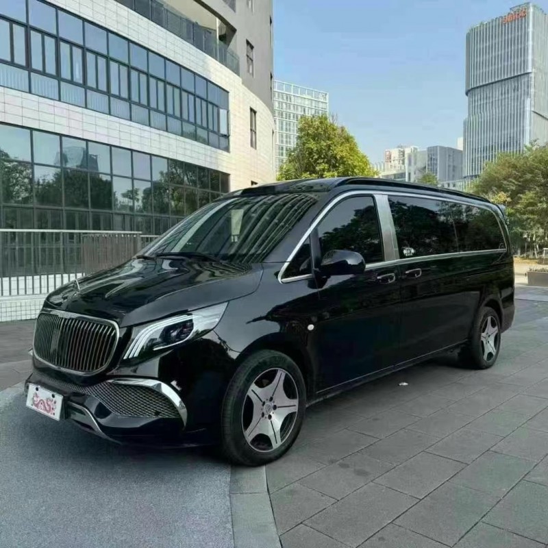 佛山22年奔驰威霆3