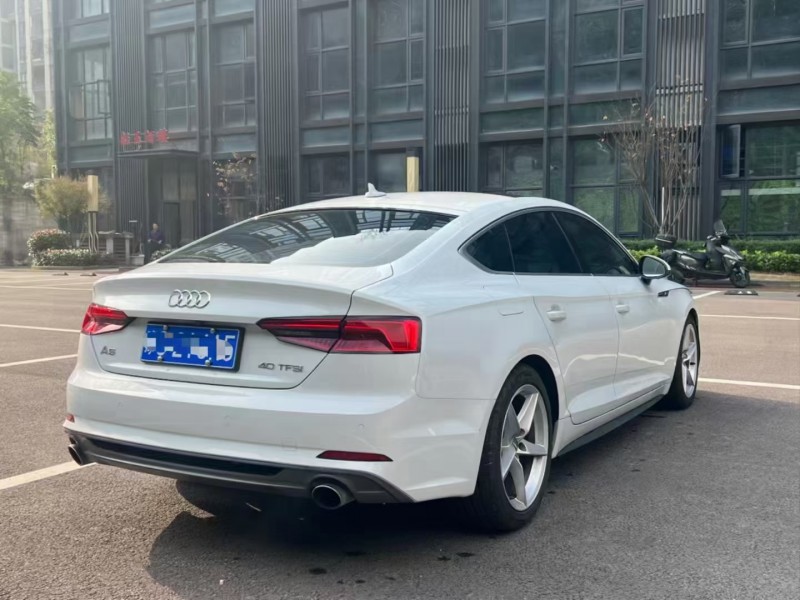 佛山17年奥迪A56