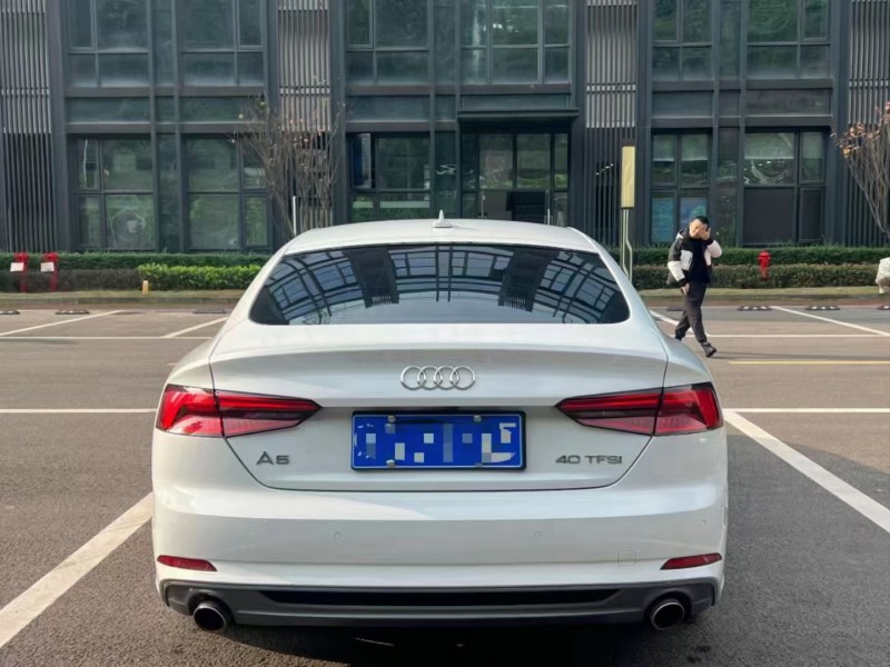 佛山17年奥迪A58