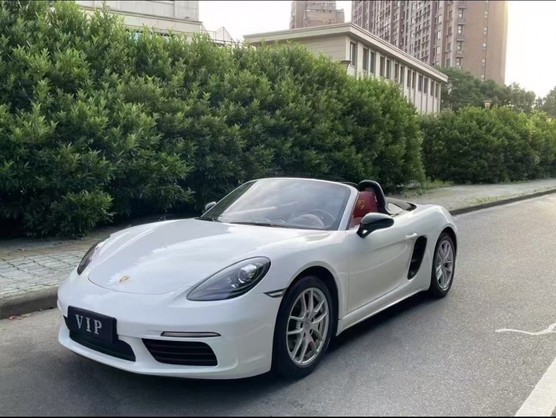 济宁18年保时捷7181