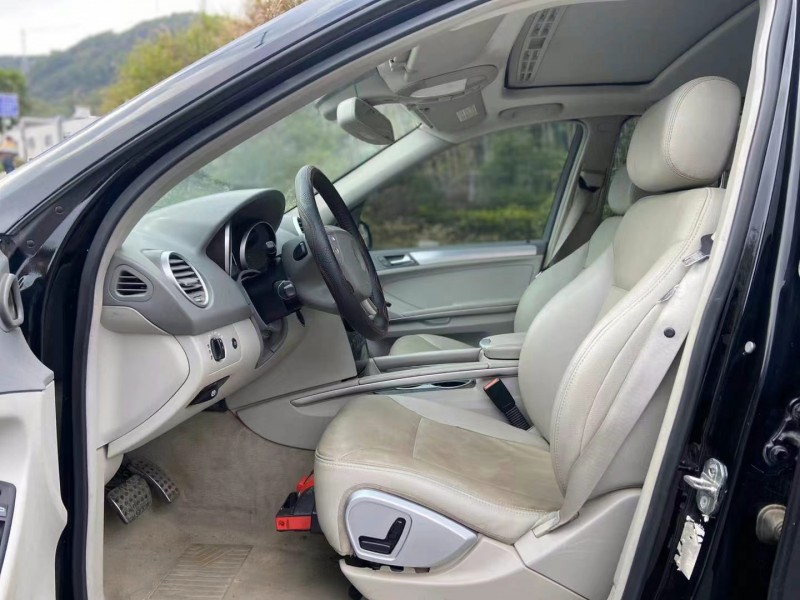 广州07年奔驰ML9