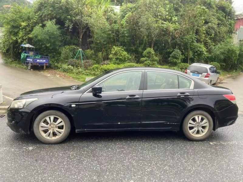 广州09年本田雅阁6