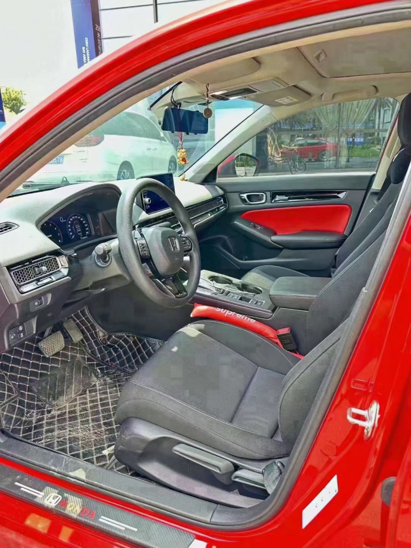 佛山22年本田思域9