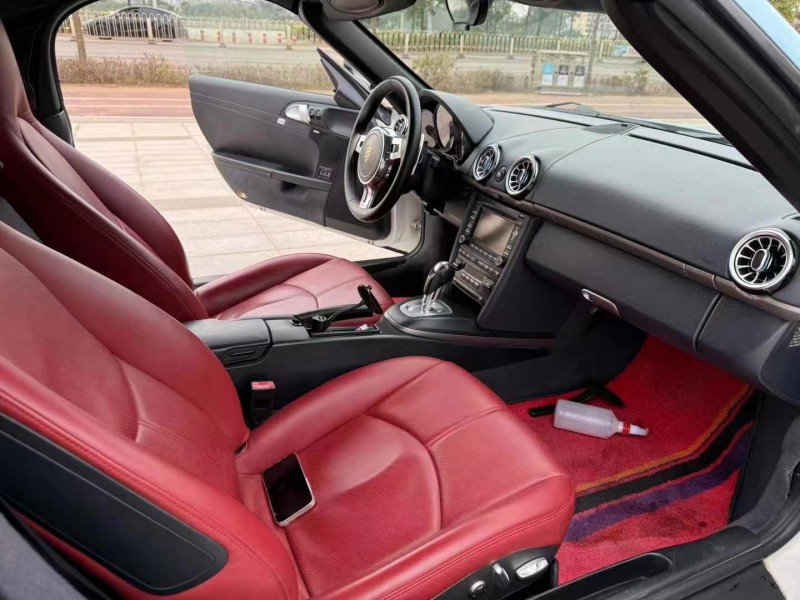 广州11年保时捷Boxster7