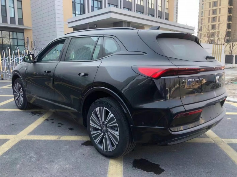 青岛23年别克E54