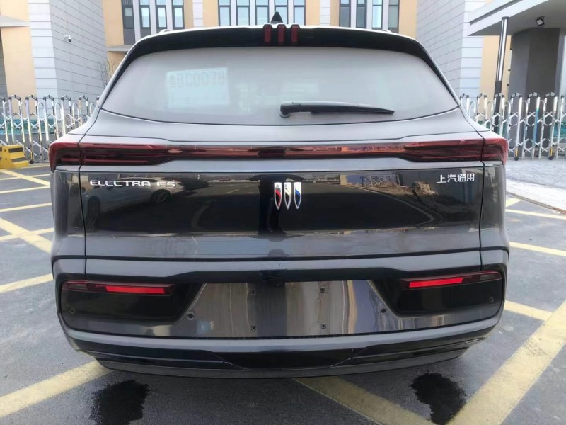 青岛23年别克E59