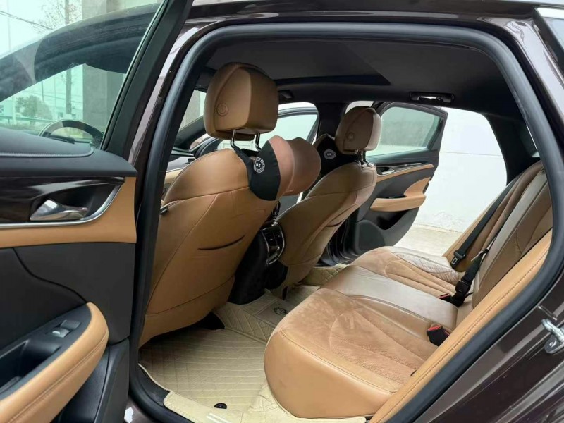 徐州17年别克君越8