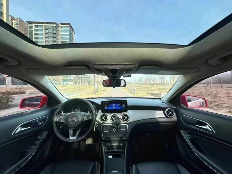 济宁17年奔驰GLA6