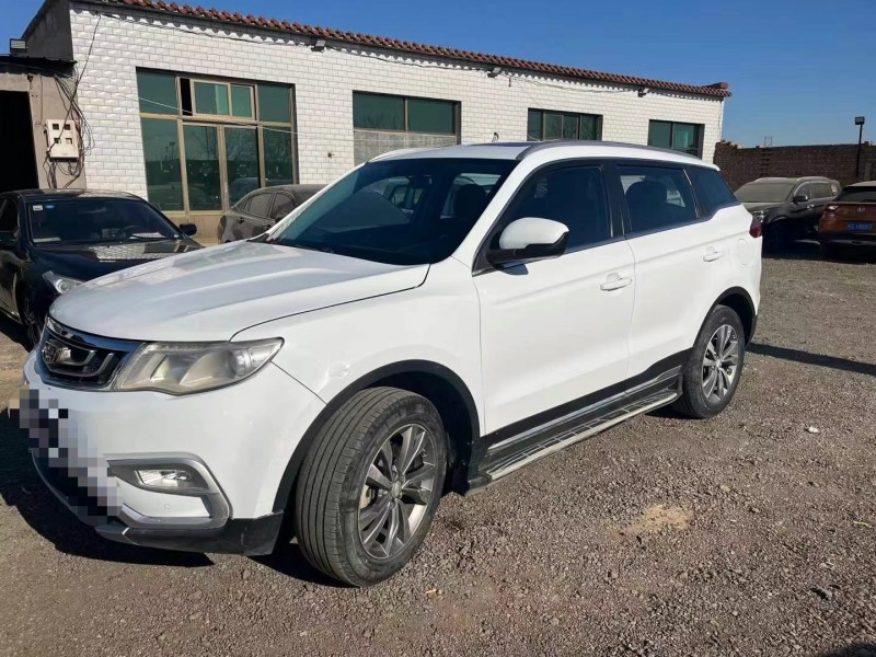 保定17年吉利博越3