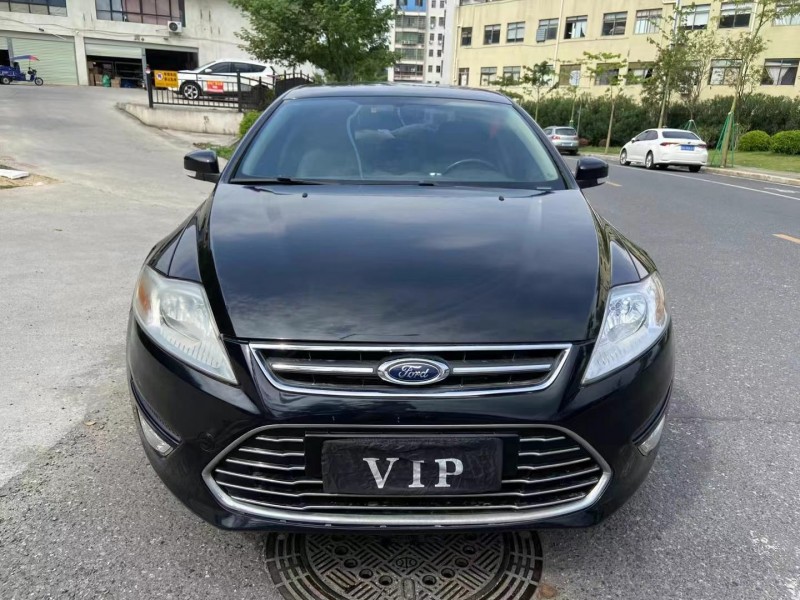 广州13年福特蒙迪欧-致胜1