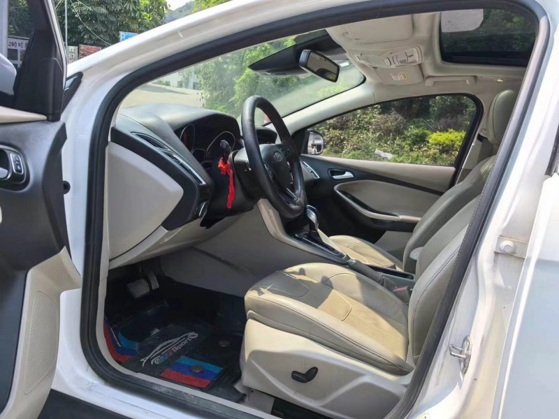 广州17年福特福克斯7