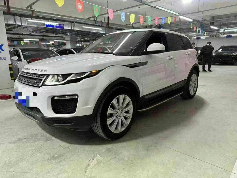 成都19年路虎极光2