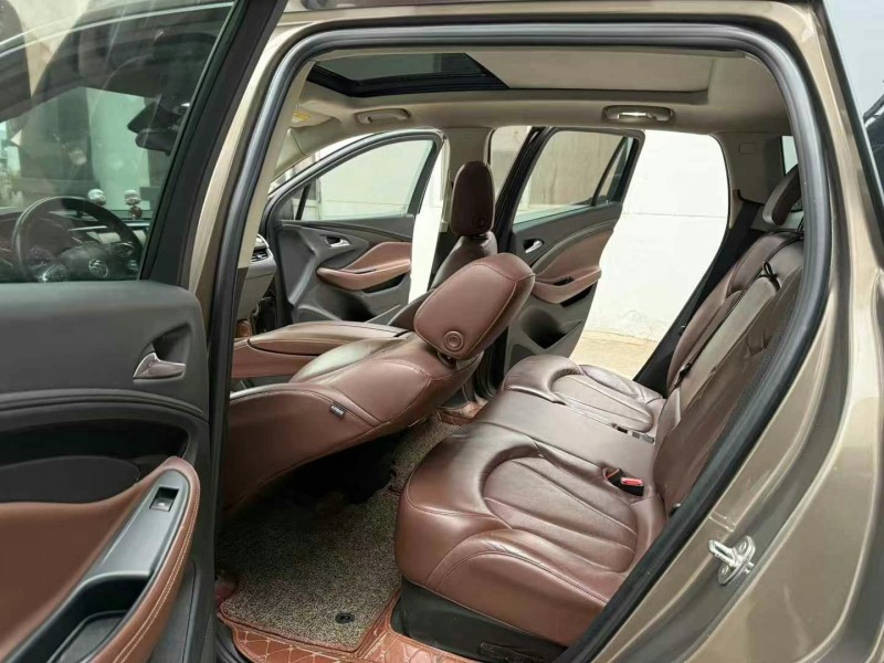 徐州18年别克昂科威8