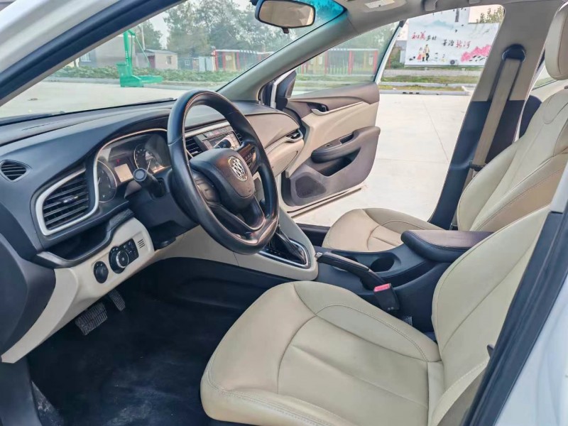 徐州17年别克英朗3