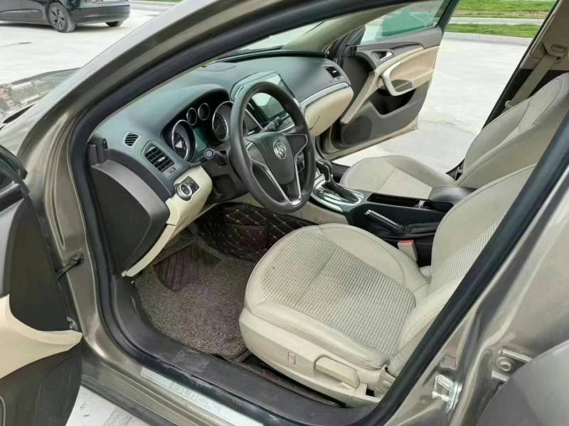 徐州17年别克君威3