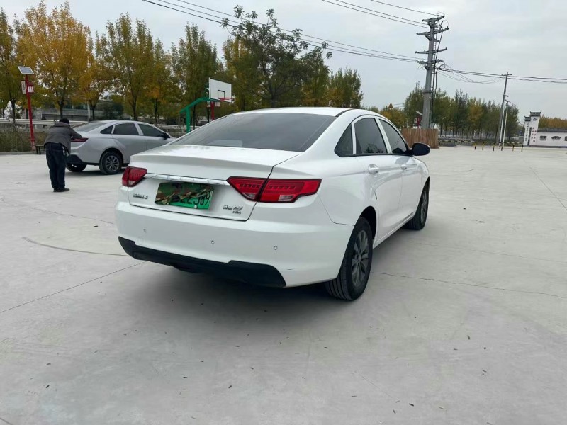 徐州23年吉利帝豪8