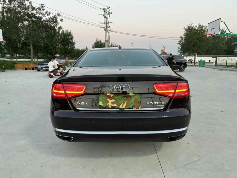 徐州13年奥迪A8L9