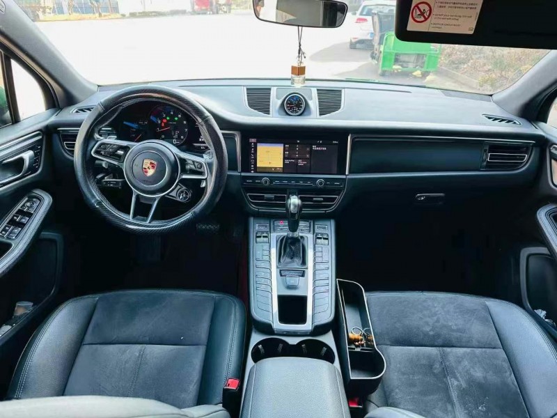 濰坊19年保時捷Macan8