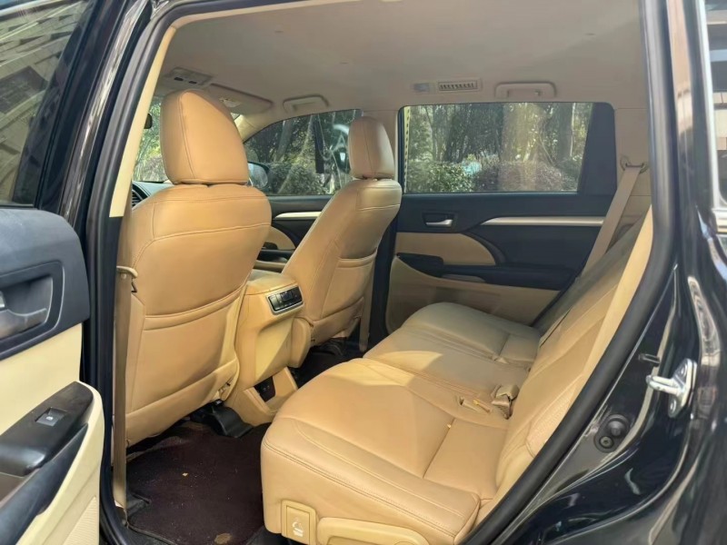 邵阳21年丰田汉兰达4