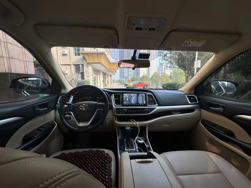 邵阳21年丰田汉兰达7