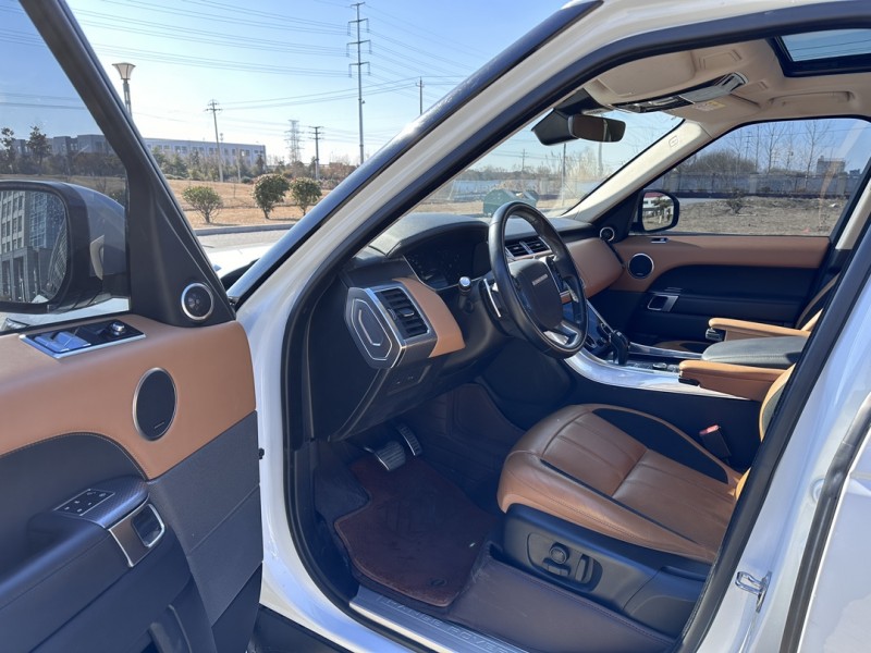 盐城19年路虎揽胜运动7