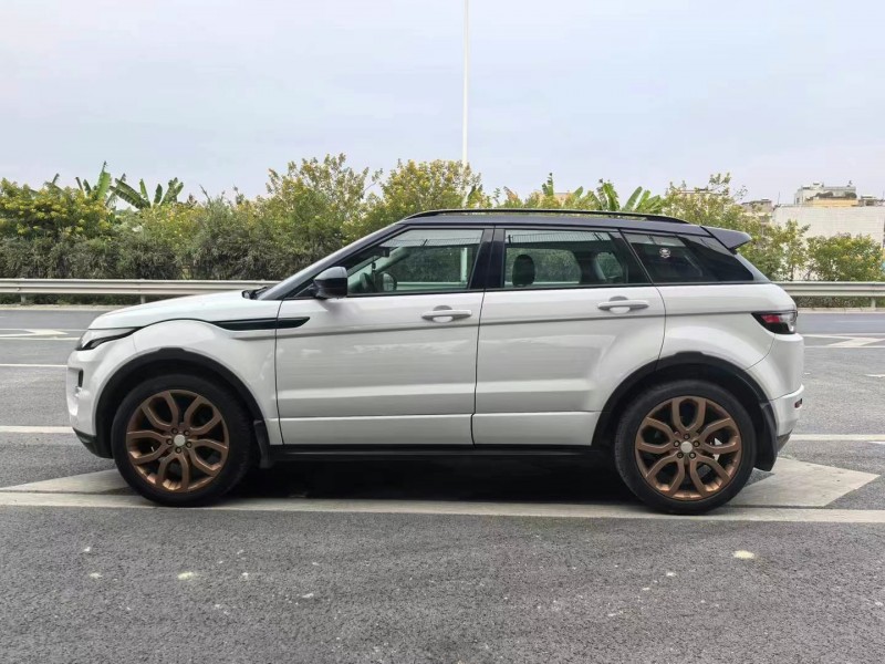 广州14年路虎极光5