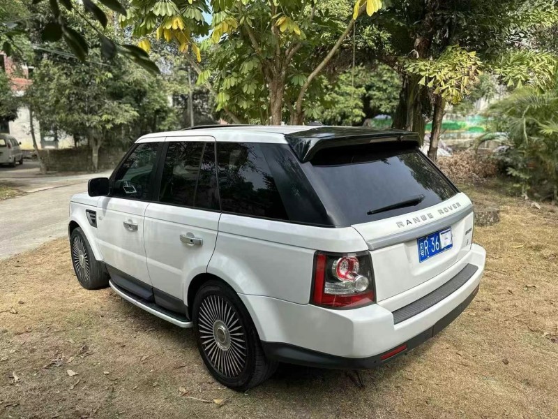 广州11年路虎揽胜运动4