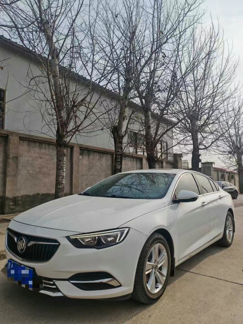 保定18年别克君威2