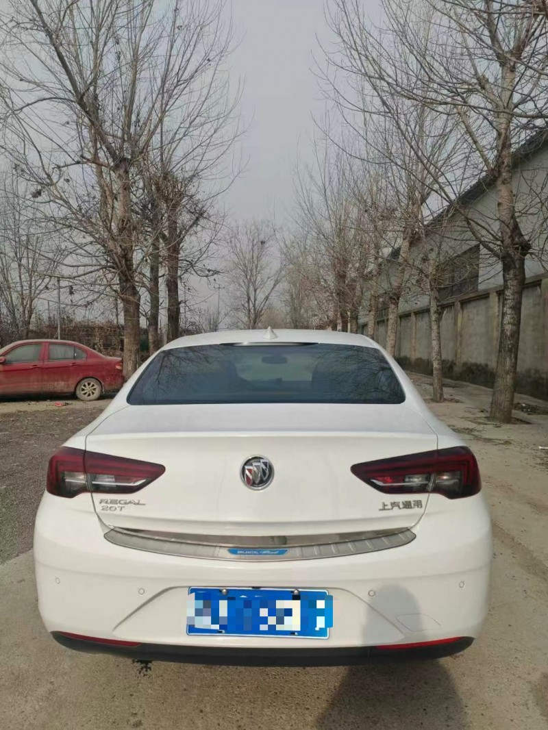 保定18年别克君威9