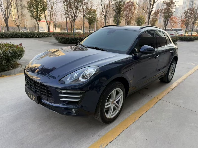 济宁17年保时捷Macan3
