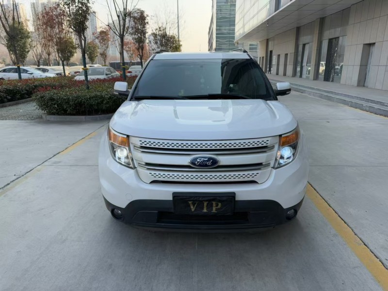 济宁14年福特探险者1