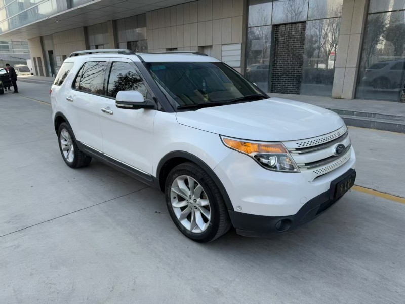 济宁14年福特探险者2