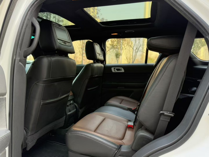 济宁14年福特探险者6