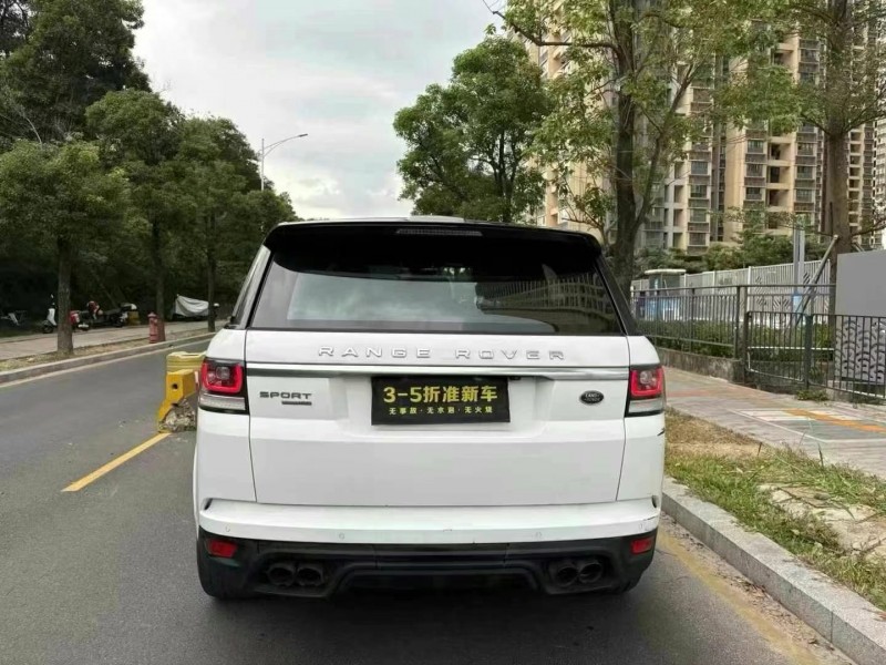 广州15年路虎揽胜运动9