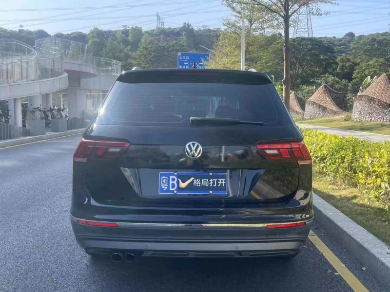 广州18年大众途观9